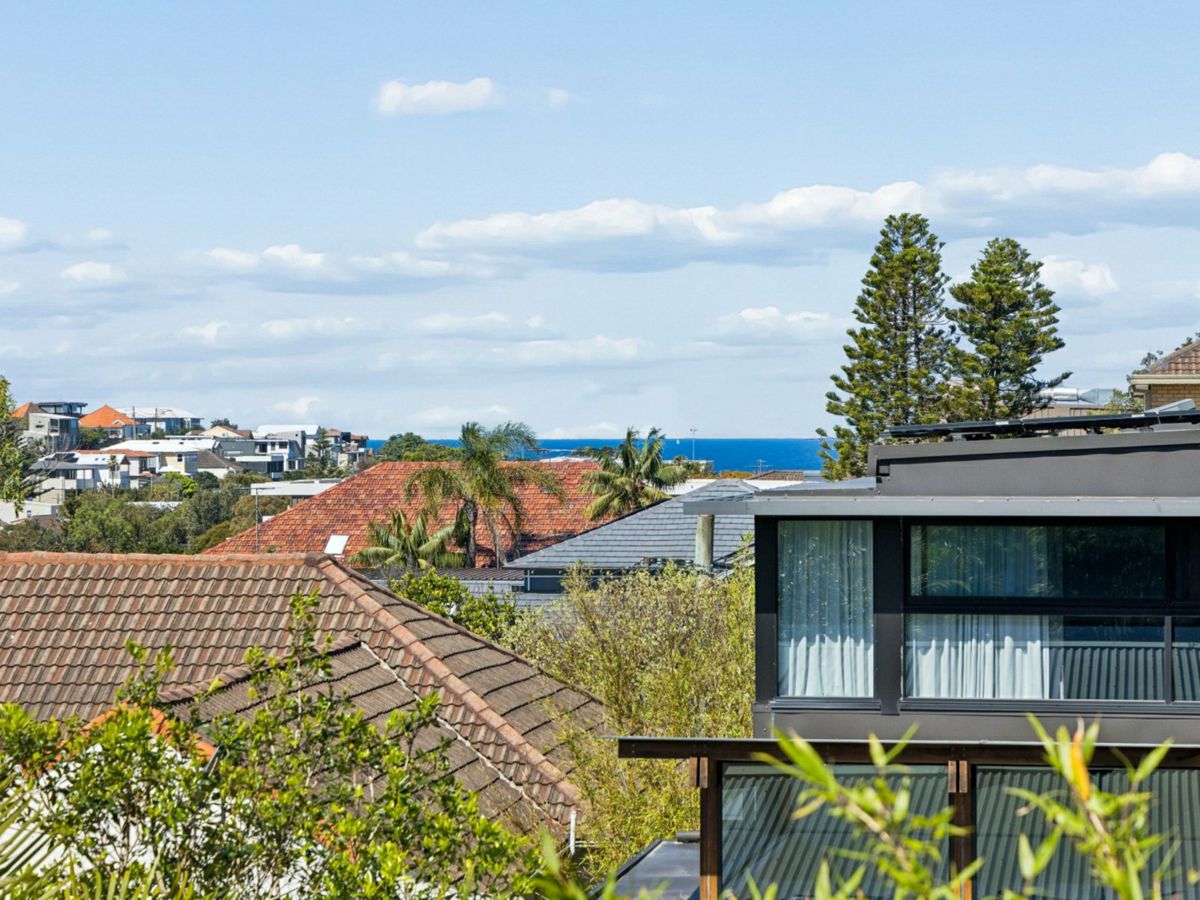 4/17 Flood Street, Clovelly - image 2