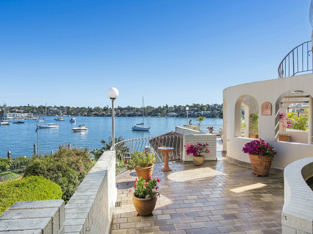 2/2A Wolseley Street, Drummoyne - image 1