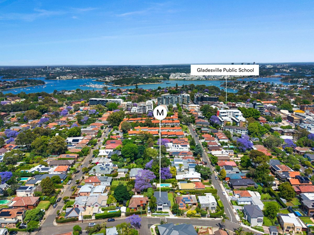 4 Venus Street, Gladesville - image 2