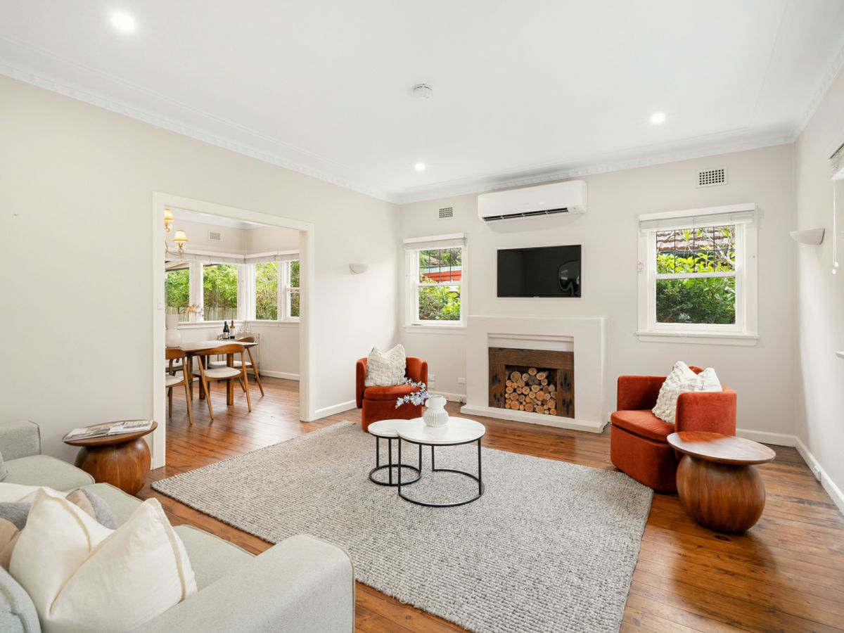 32 Manning Road, Gladesville - image 2