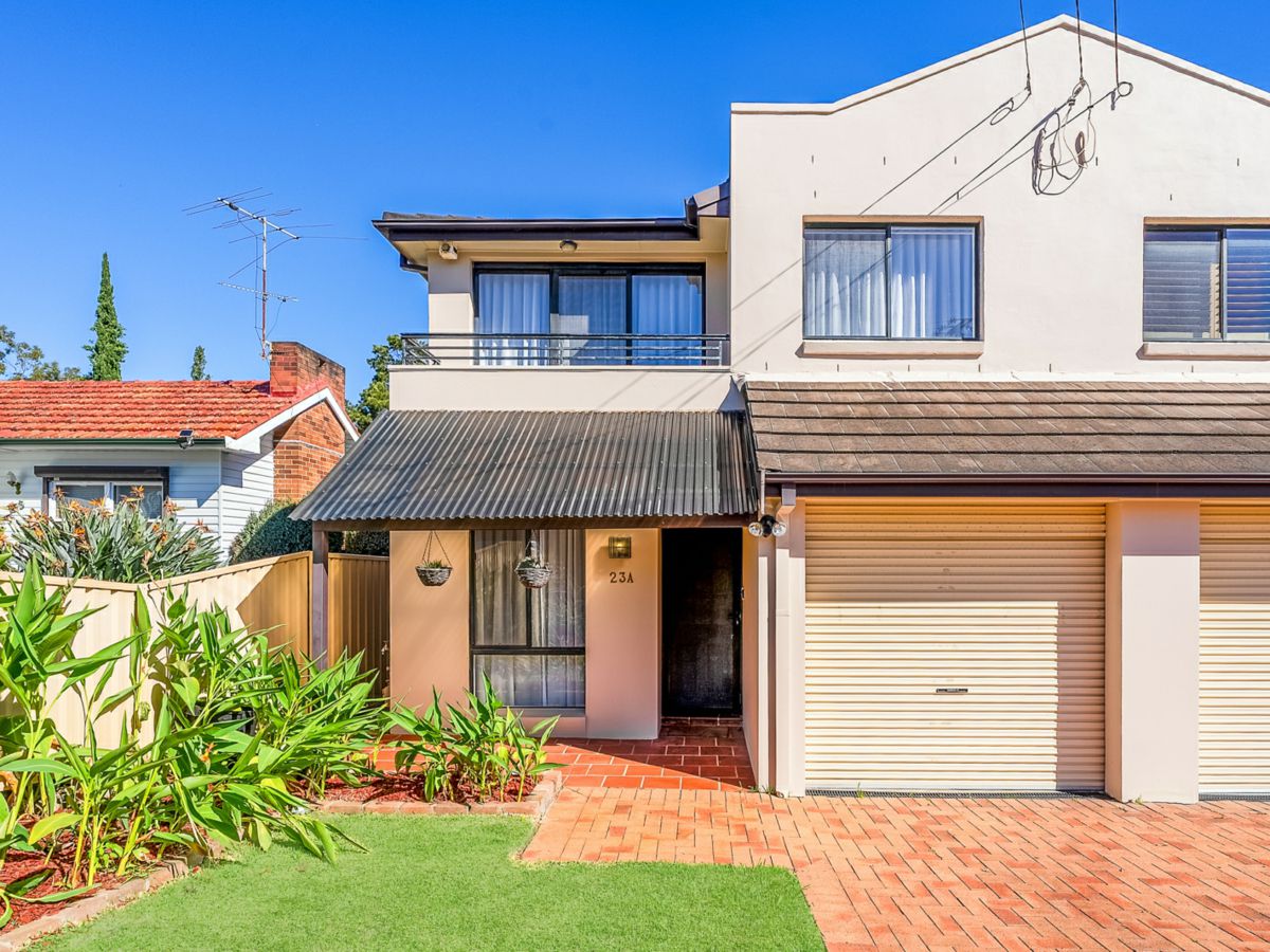 23A Phillip Road, Putney - image 1