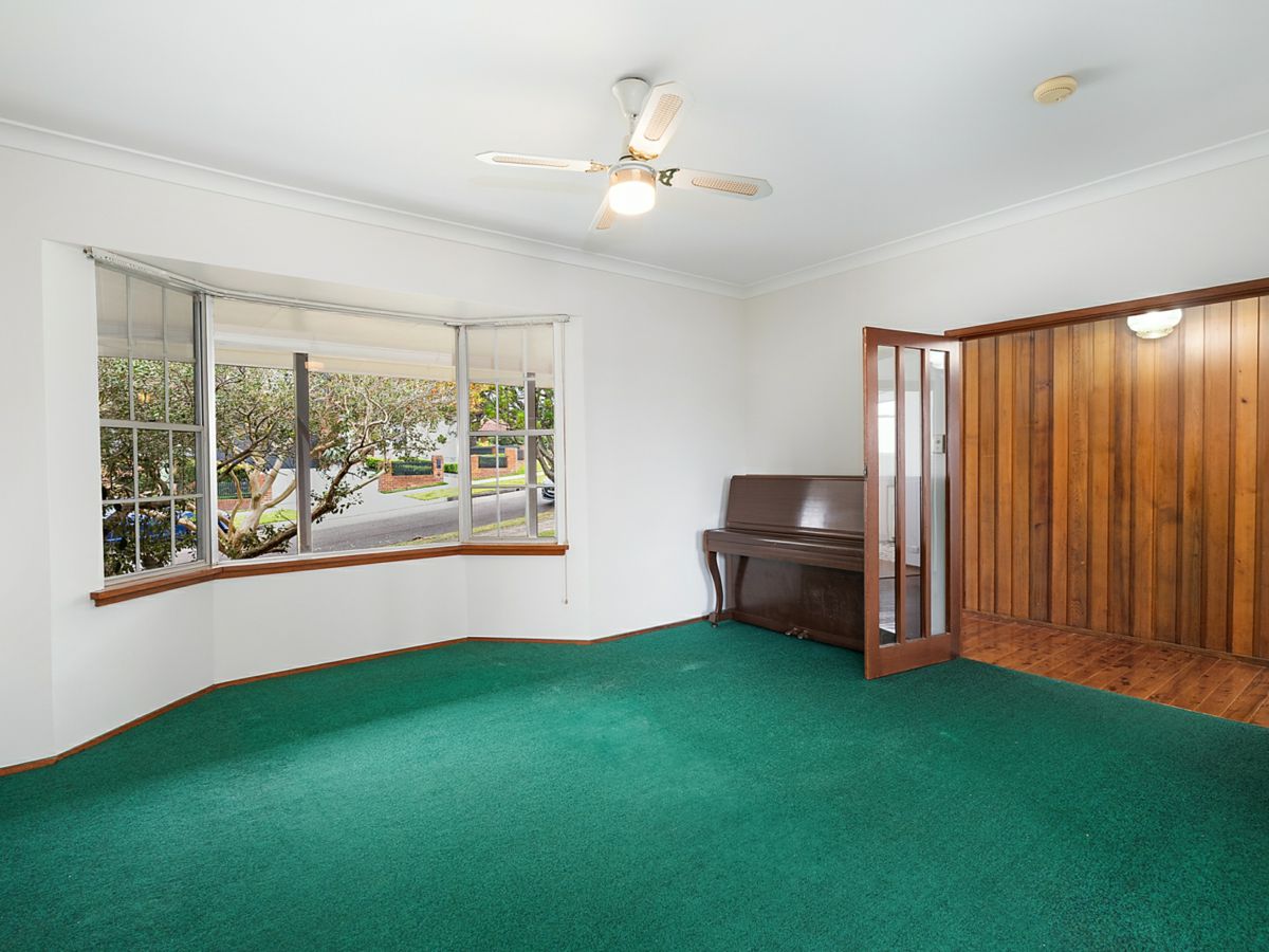 64 Elliott Avenue, East Ryde - image 2