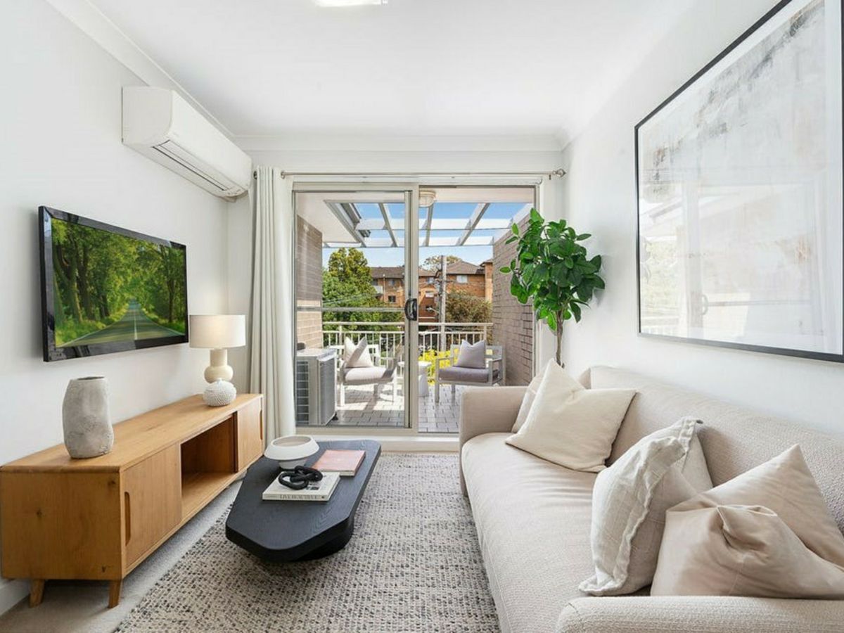 14/1 Concord Place, Gladesville - image 2