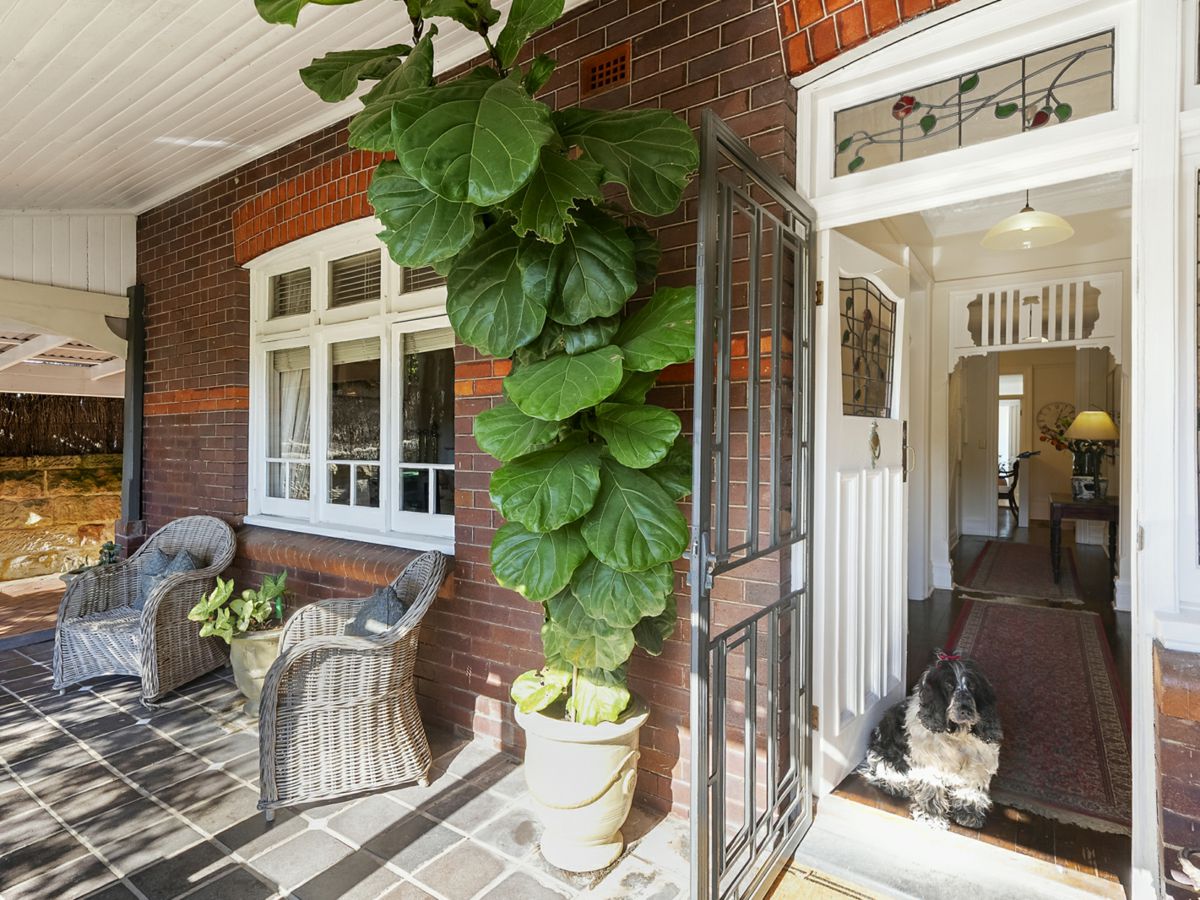 9 Fern Road, Hunters Hill - image 2
