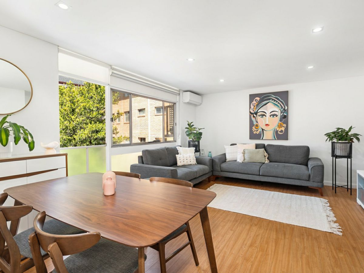 21/19 Cambridge Street, Gladesville - image 3