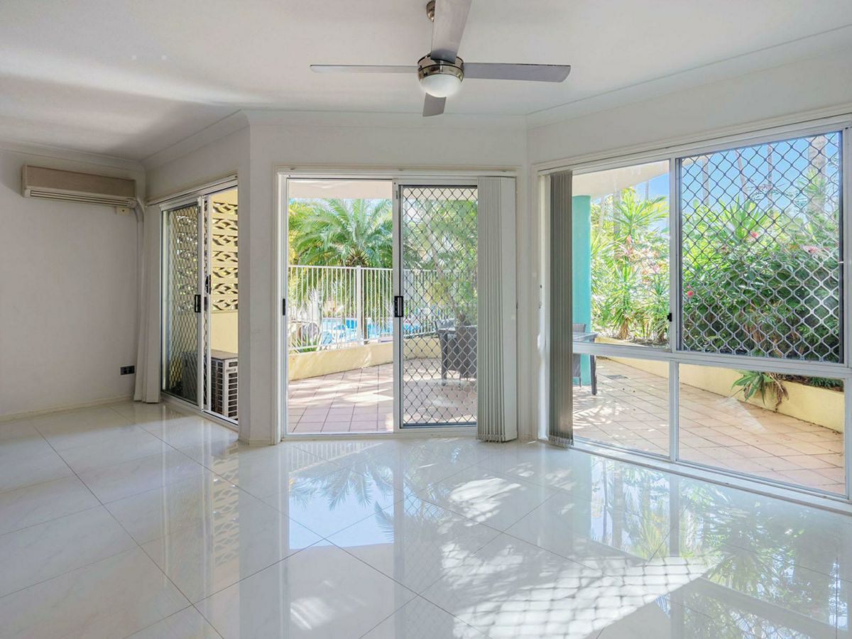 43/19 Monte Carlo Avenue, Surfers Paradise - image 1