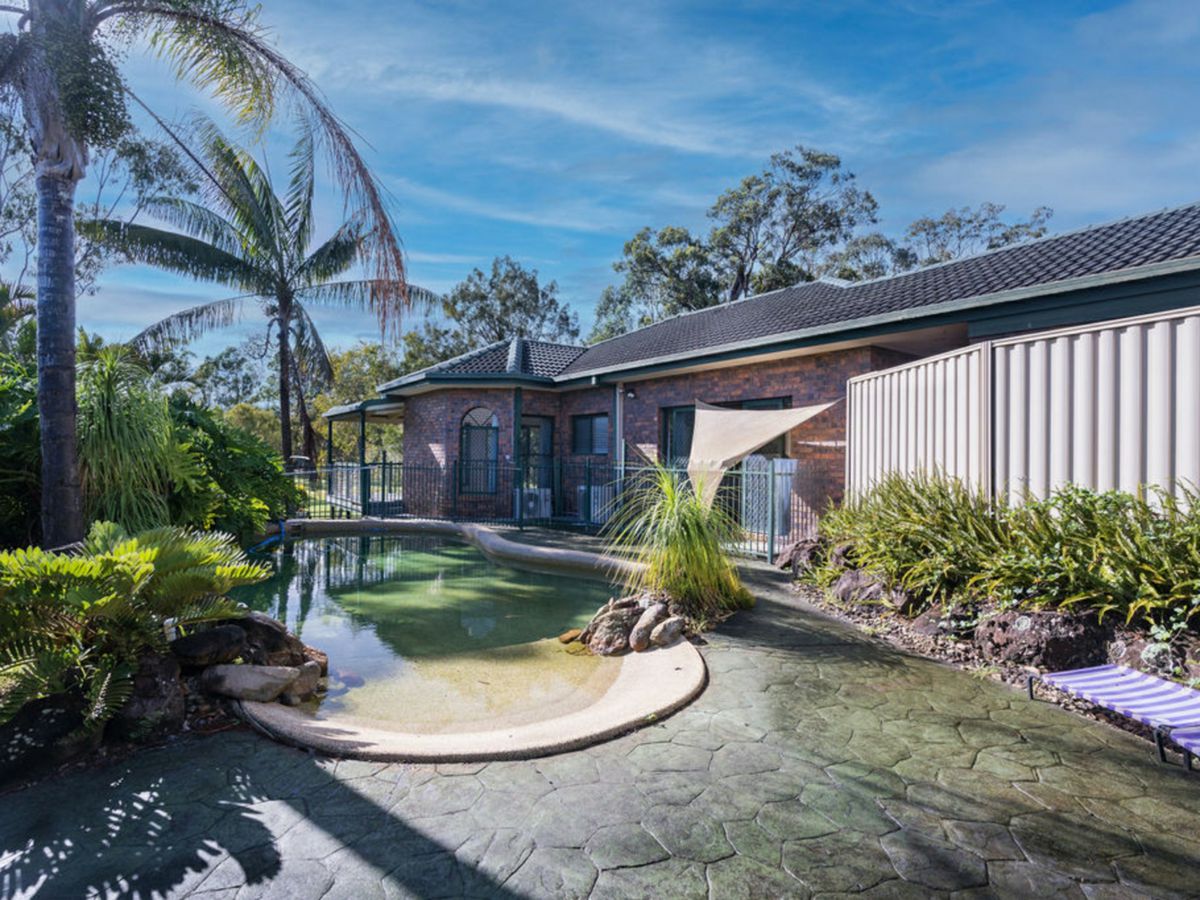 46 Greg Norman Crescent, Parkwood - image 2