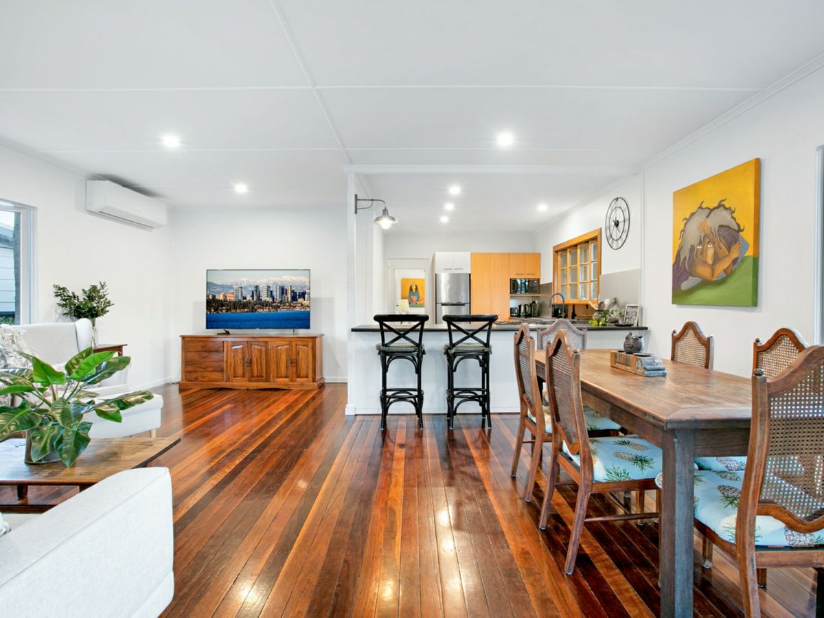 20 Terrigal Crescent, Southport - image 2
