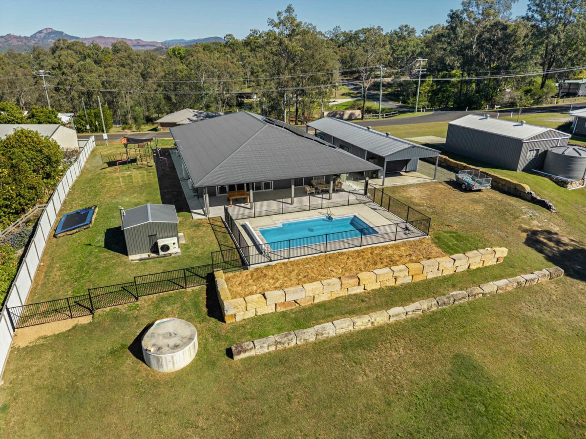 147-149 Campbell Drive, Kooralbyn - image 2