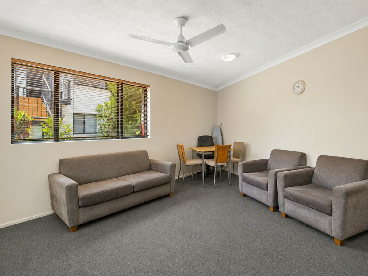 15/8 Tonga Place, Parkwood - image 3