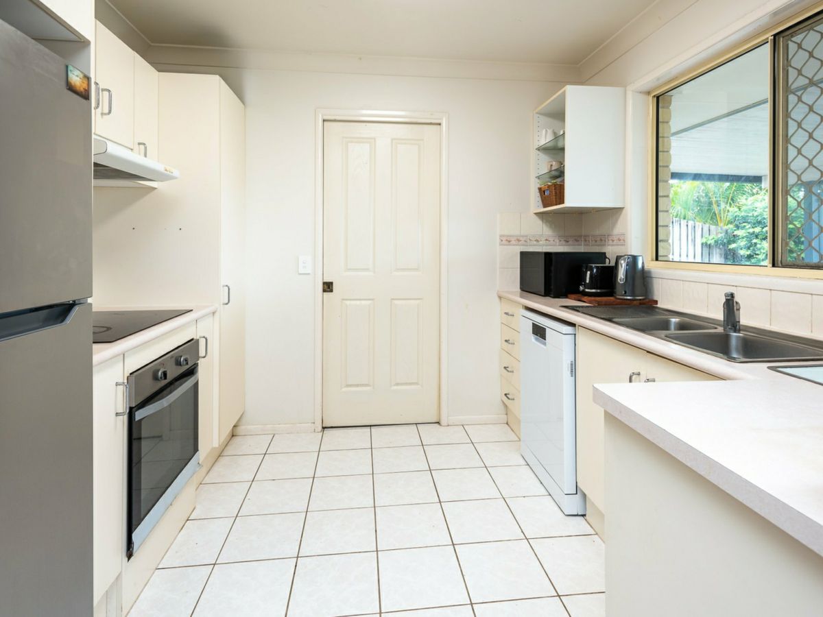 6/21 Leviathan Drive, Mudgeeraba - image 2