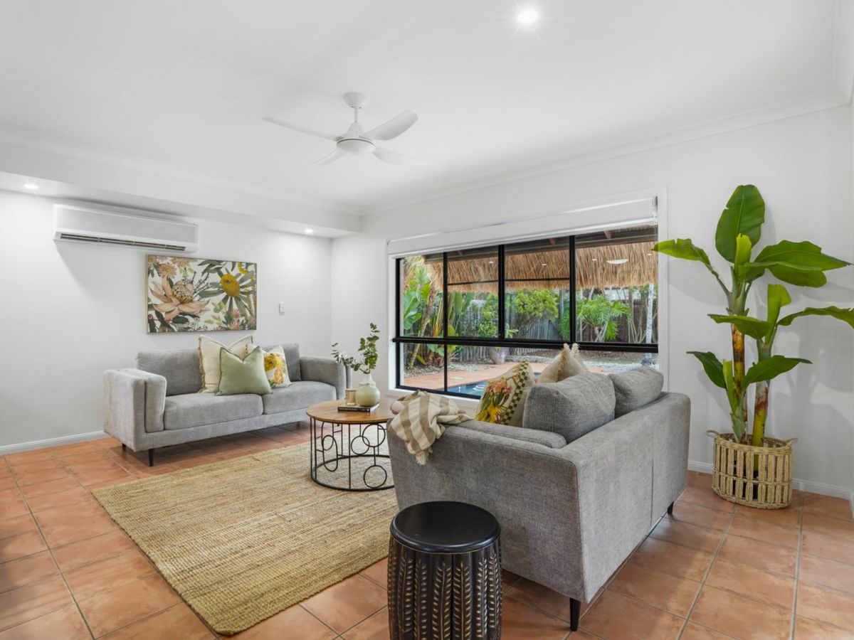 18A The Parade, Helensvale - image 3