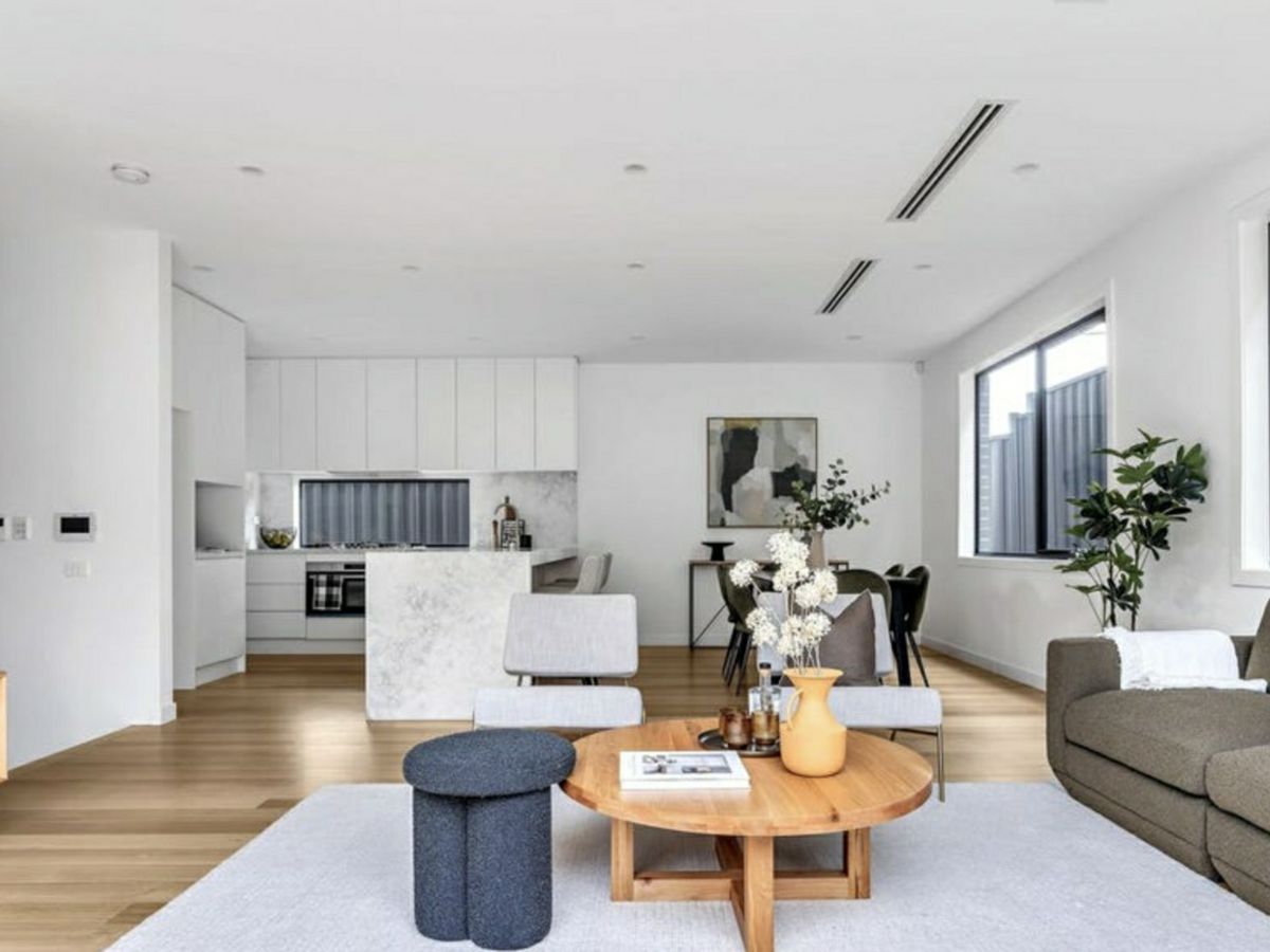 139 Collins Street, Thornbury - image 2
