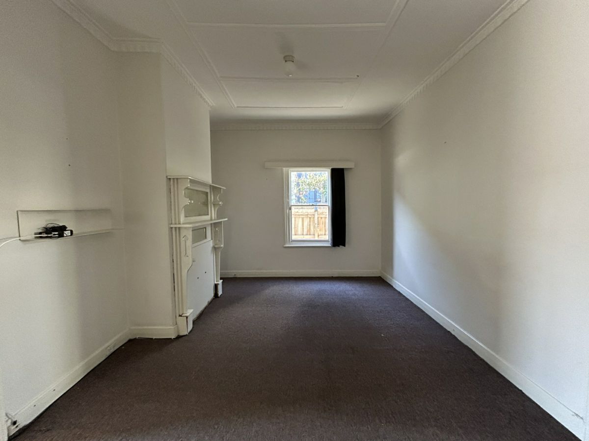 30 Lawry Street, Northcote - image 2