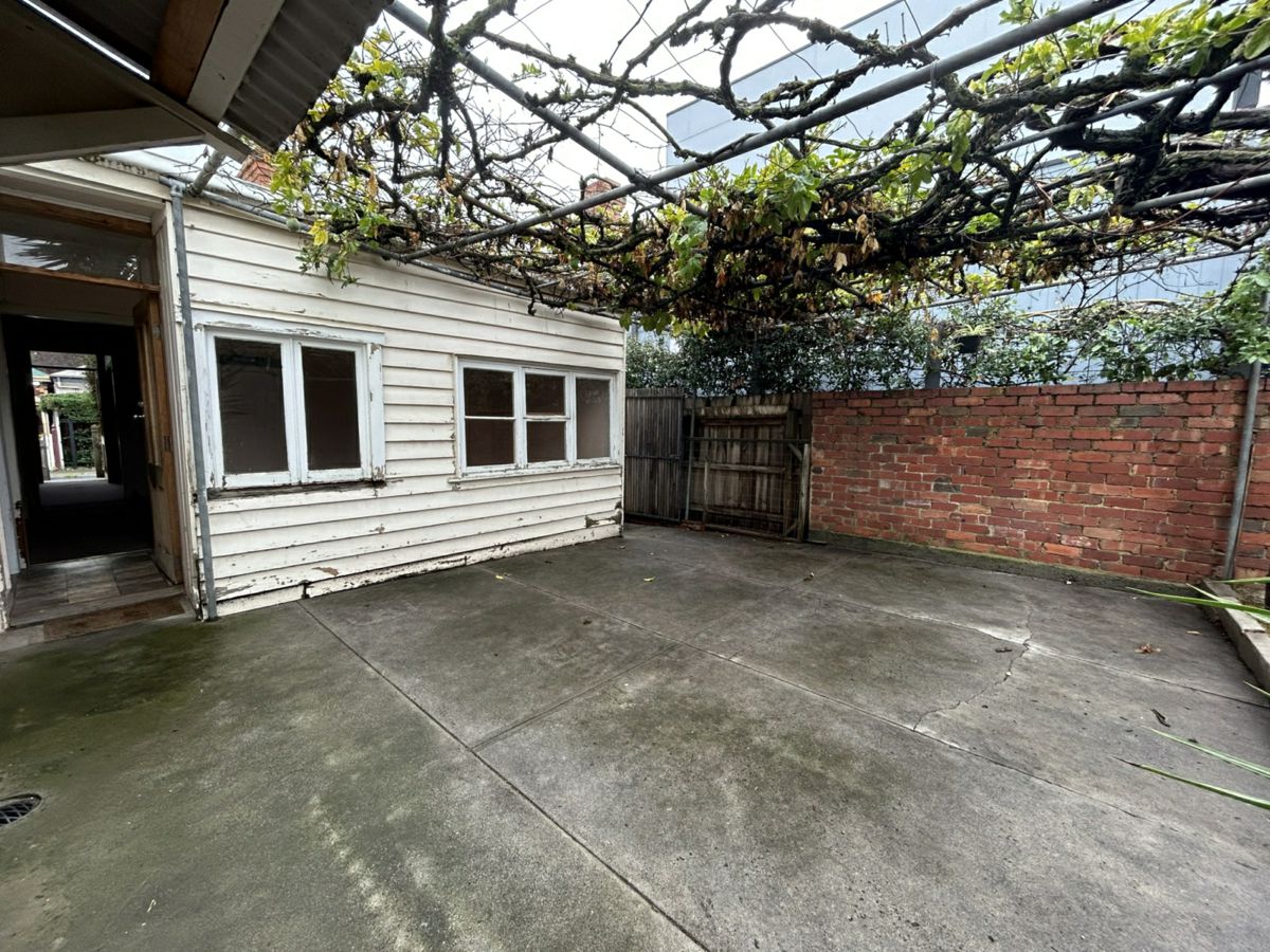 30 Lawry Street, Northcote - image 3