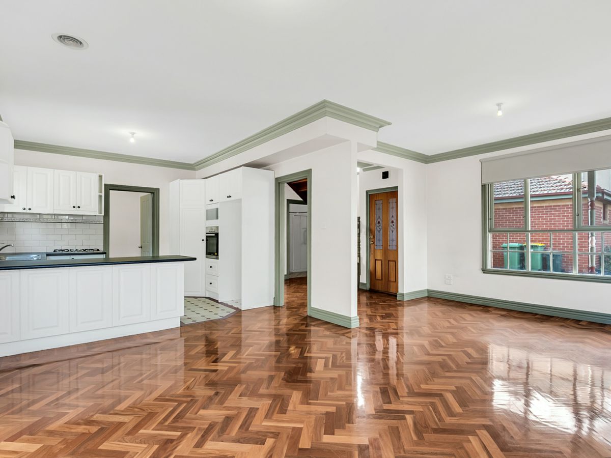 2/35 Kelvin Road, Alphington - image 2