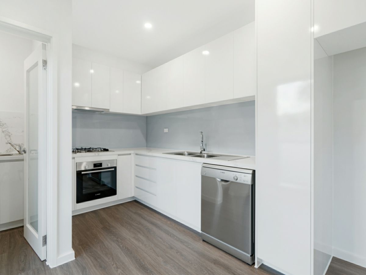 1-10/94 Maltravers Street, Eaglemont - image 3
