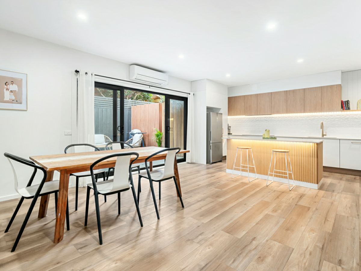 2/11 St David Street, Northcote - image 3
