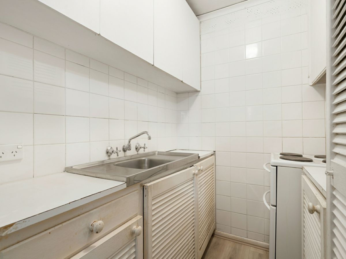 2/125 Arthur Street, Fairfield - image 3