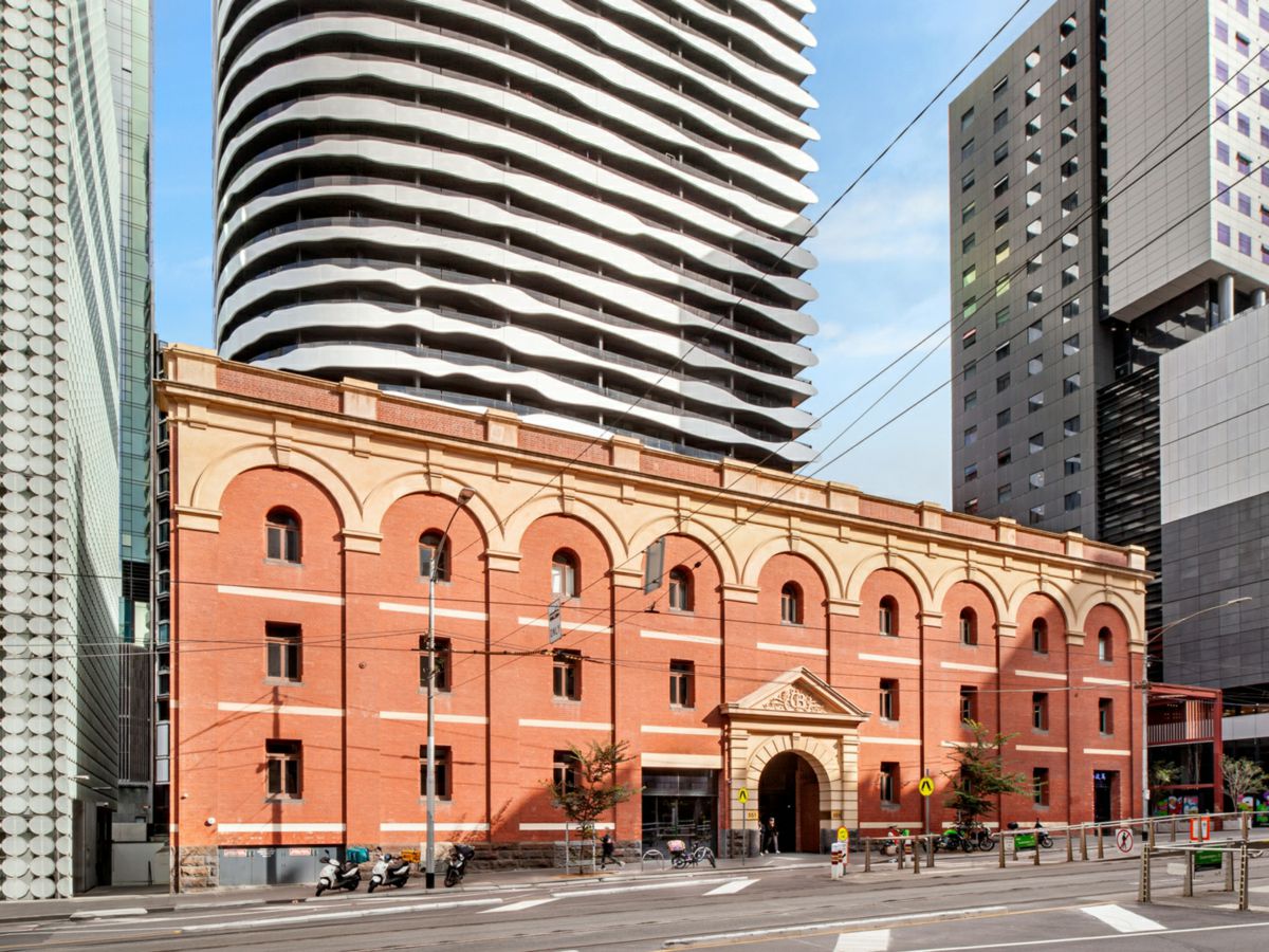 502/555 Swanston Street, Carlton - image 1