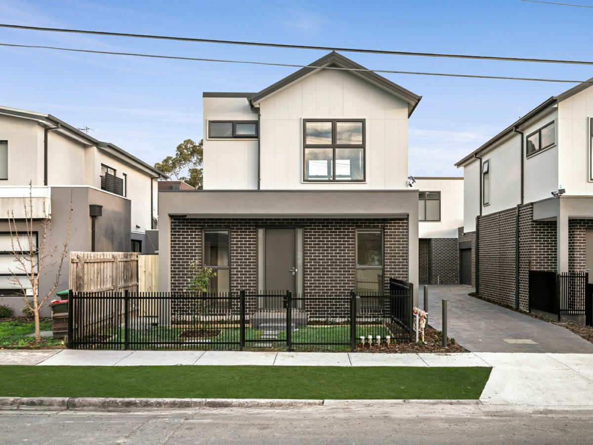 1/3 Newton Street, Reservoir - image 1
