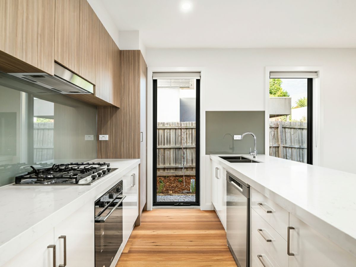 1/3 Newton Street, Reservoir - image 2