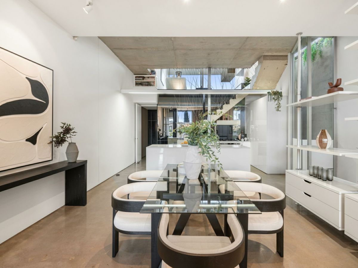 18A Railway Place, Brunswick - image 2