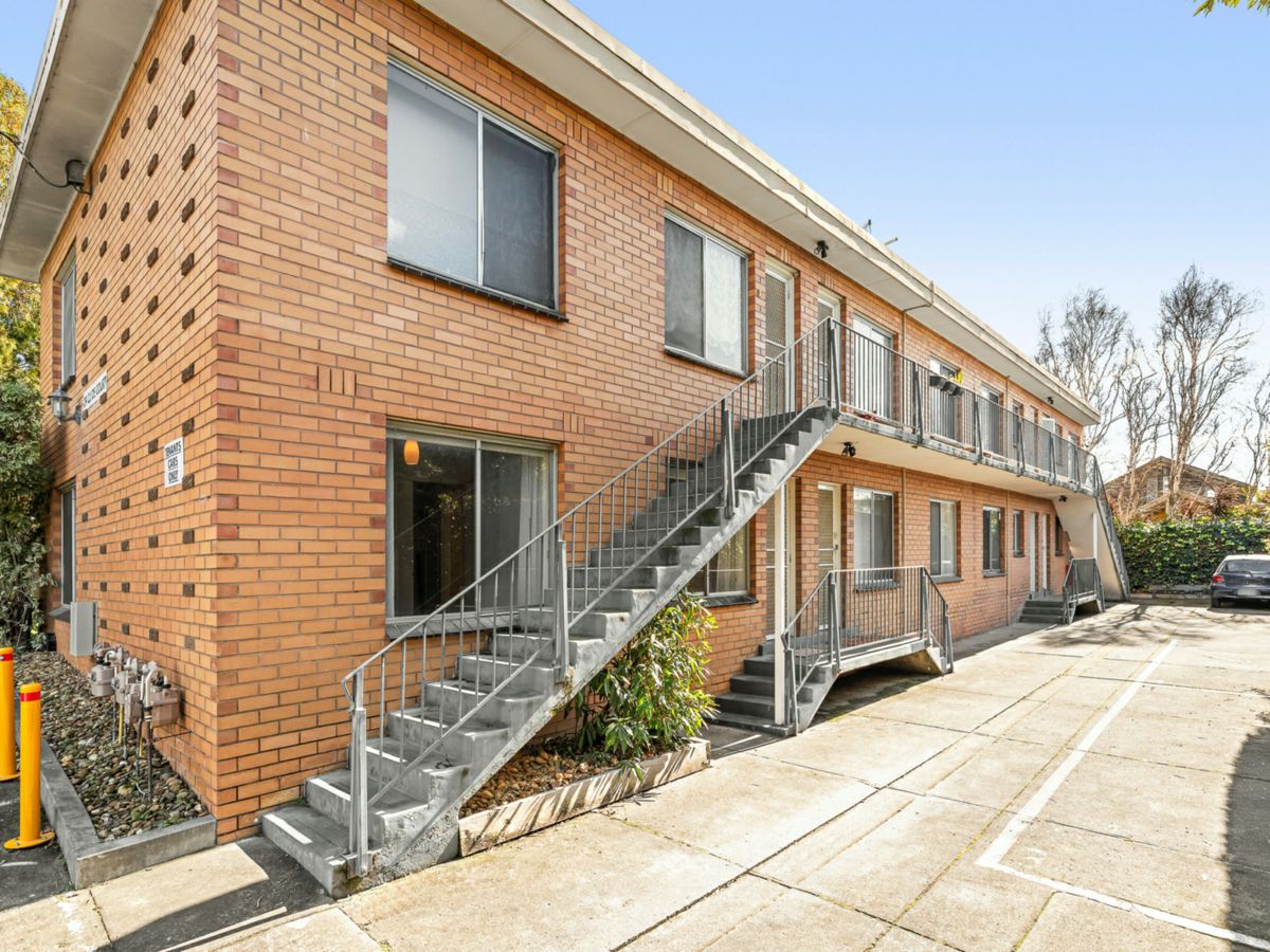 1/29 Clyde Street, Thornbury - image 1