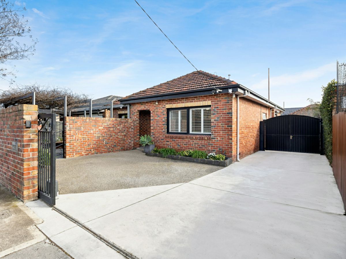 241 Elizabeth Street, Coburg North - image 1