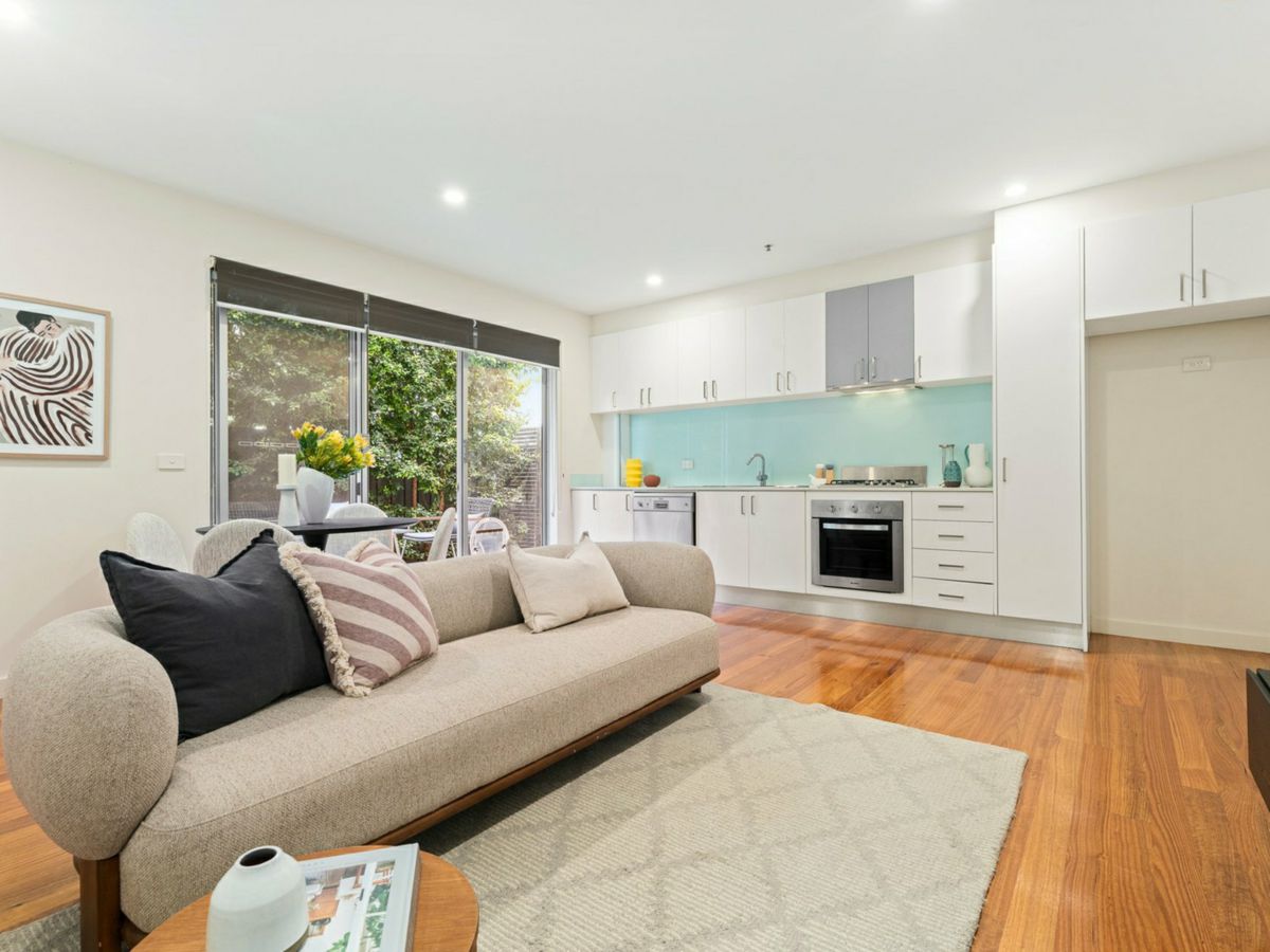 4/37 Woolton Avenue, Thornbury - image 2