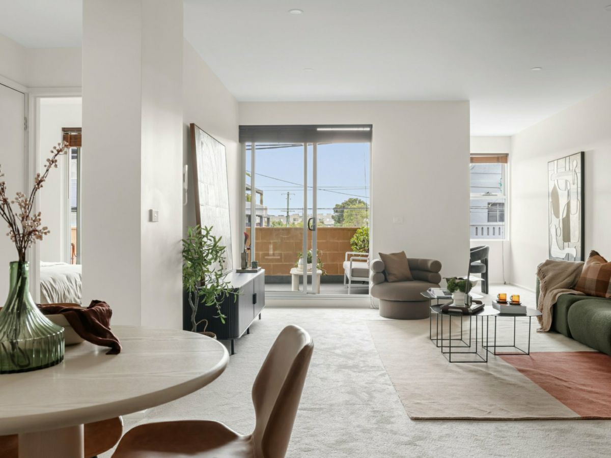 2/414 High Street, Northcote - image 1