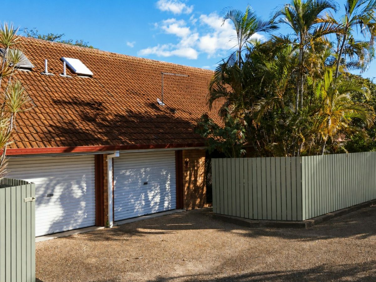 3/11 Macquarie Street, Woodridge - image 2