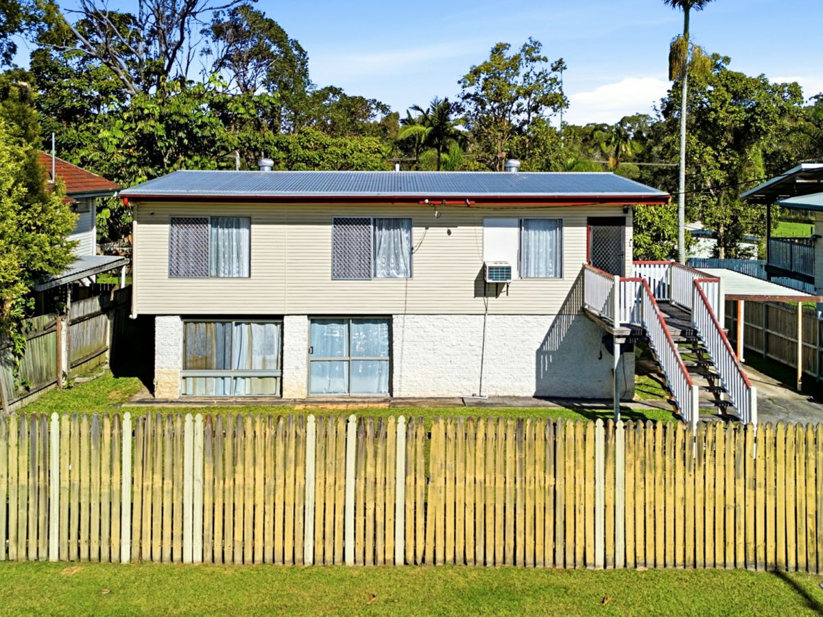 24 Oakland Avenue, Woodridge - image 1