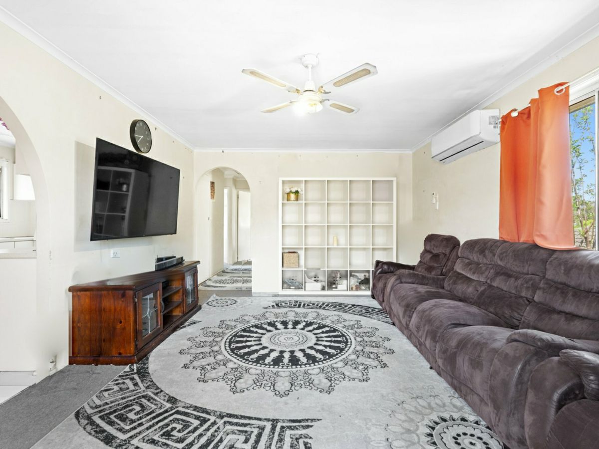 22 Andella Street, Woodridge - image 3