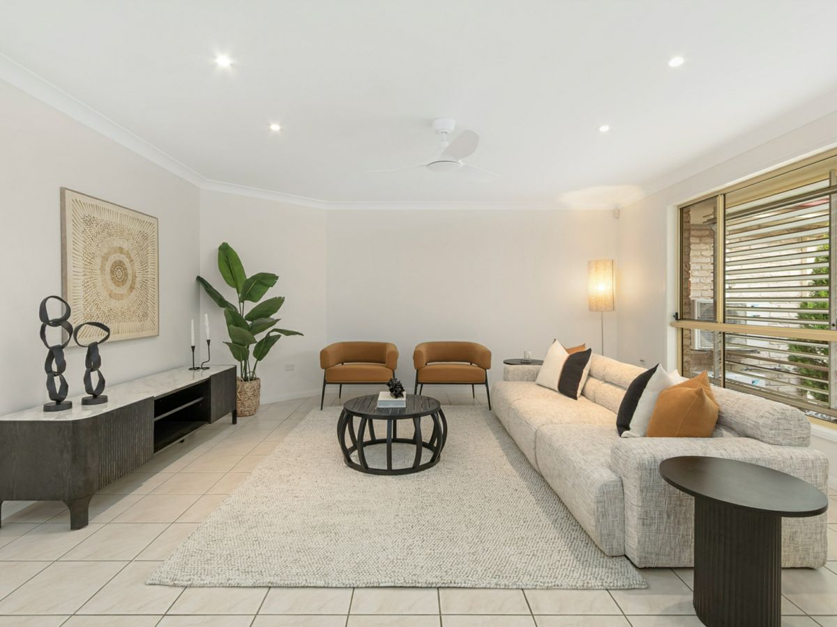 1/21 Ballymore Court, Banora Point - image 2