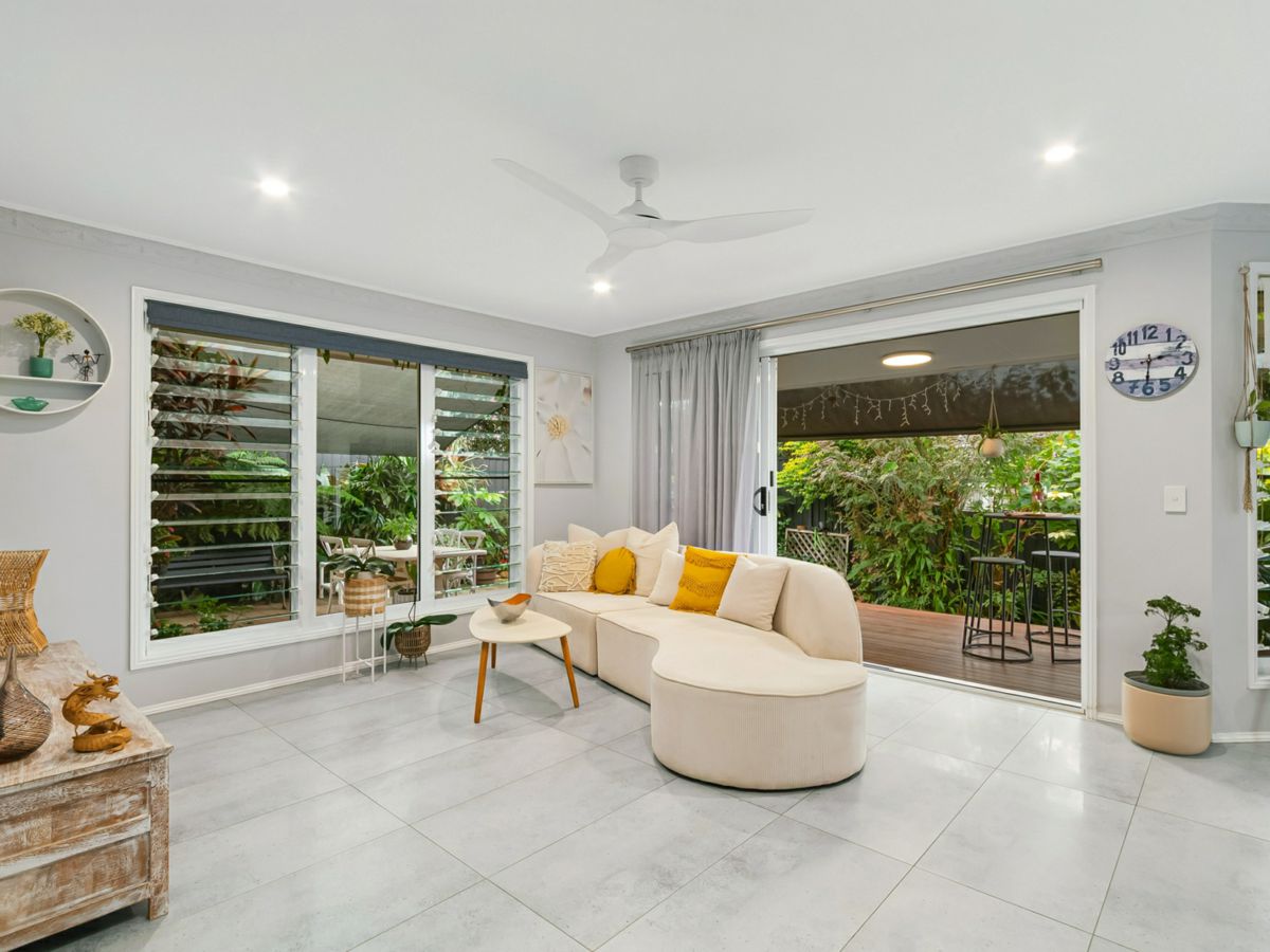 2/3 Bluegum Boulevard, Banora Point - image 3
