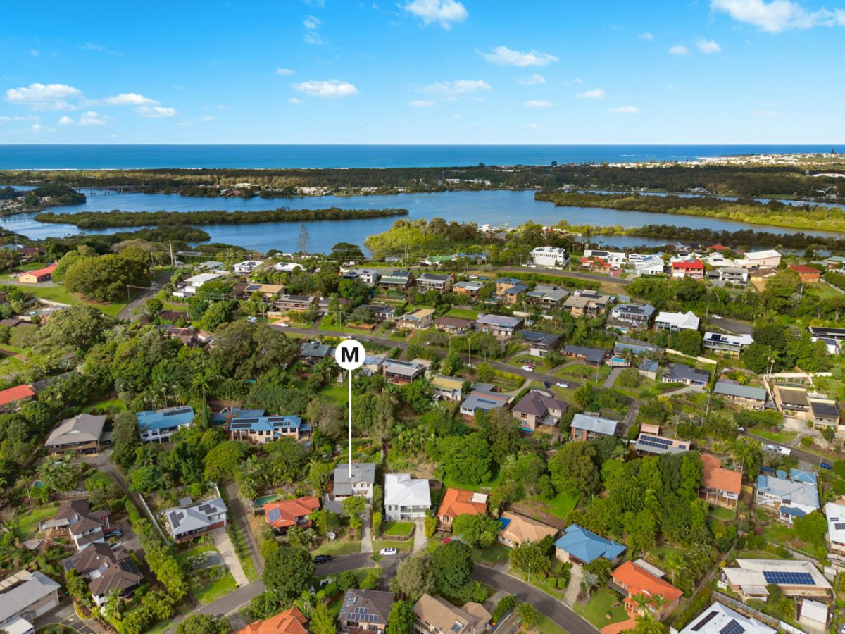 20 Donegal Court, Banora Point - image 3