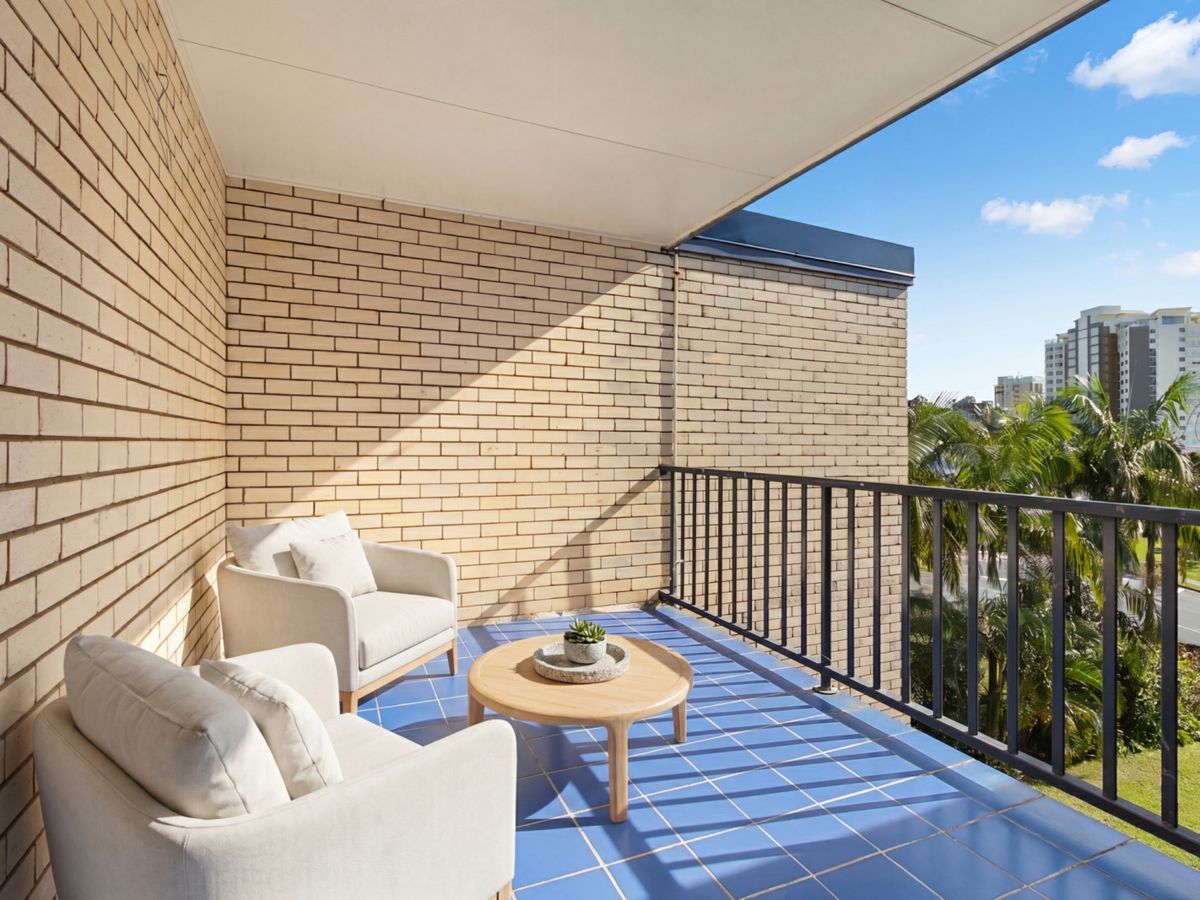 11/30 Lanham Street, Coolangatta - image 3