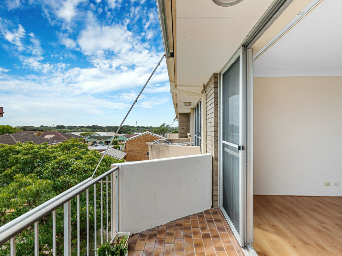 11/6 Buchan Avenue, Tweed Heads - image 2