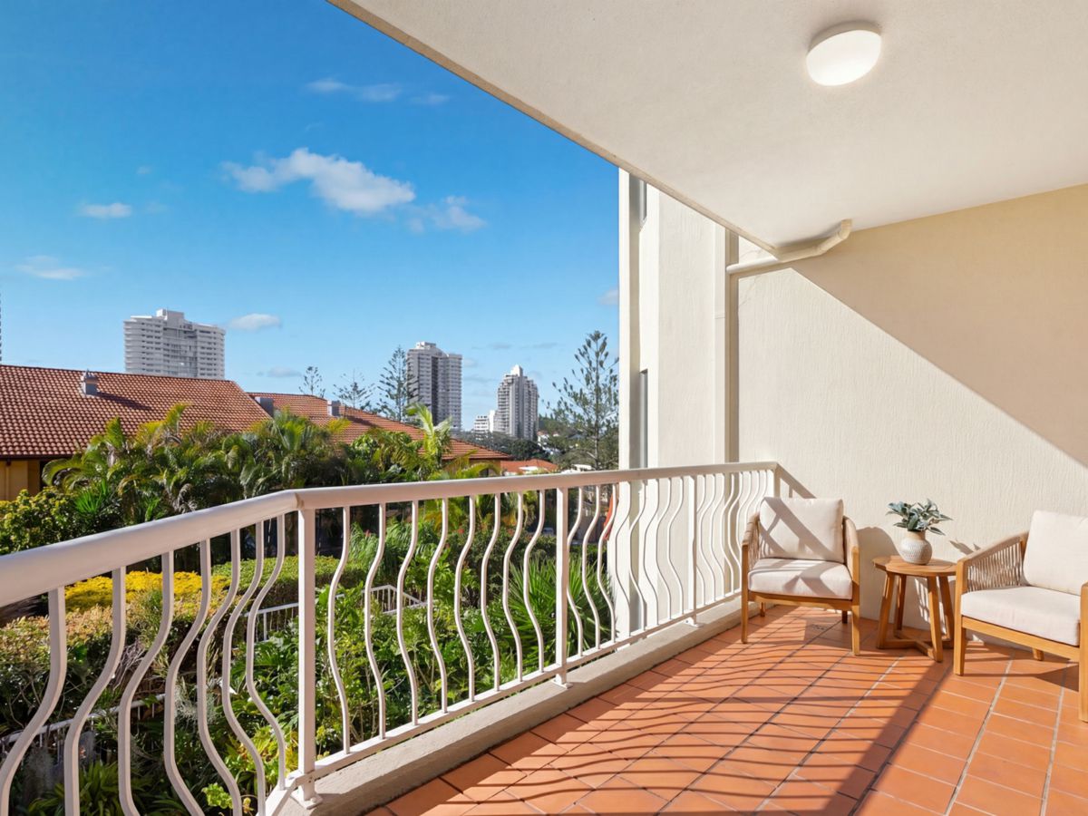 12/31 Dutton Street, Coolangatta - image 3