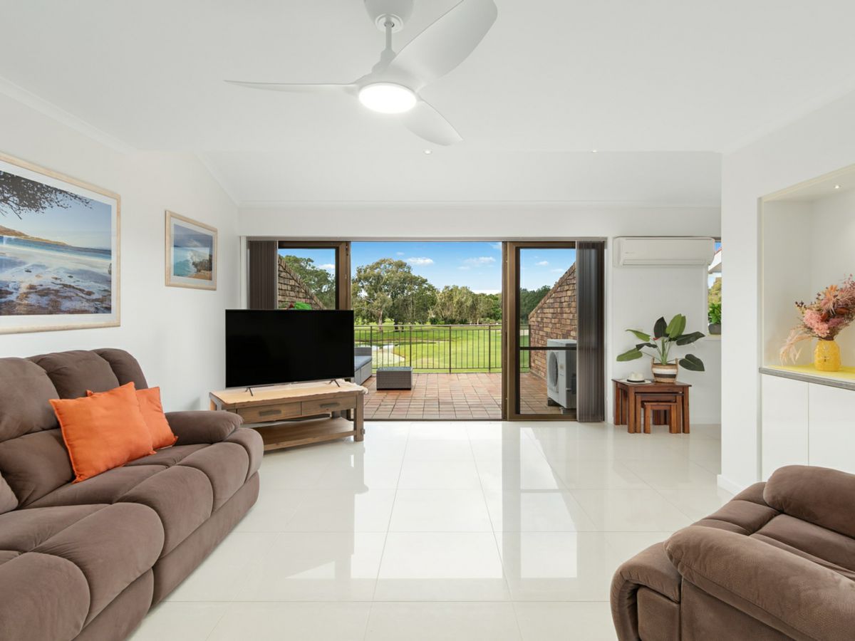 16/39 Soorley Street, Tweed Heads South - image 1