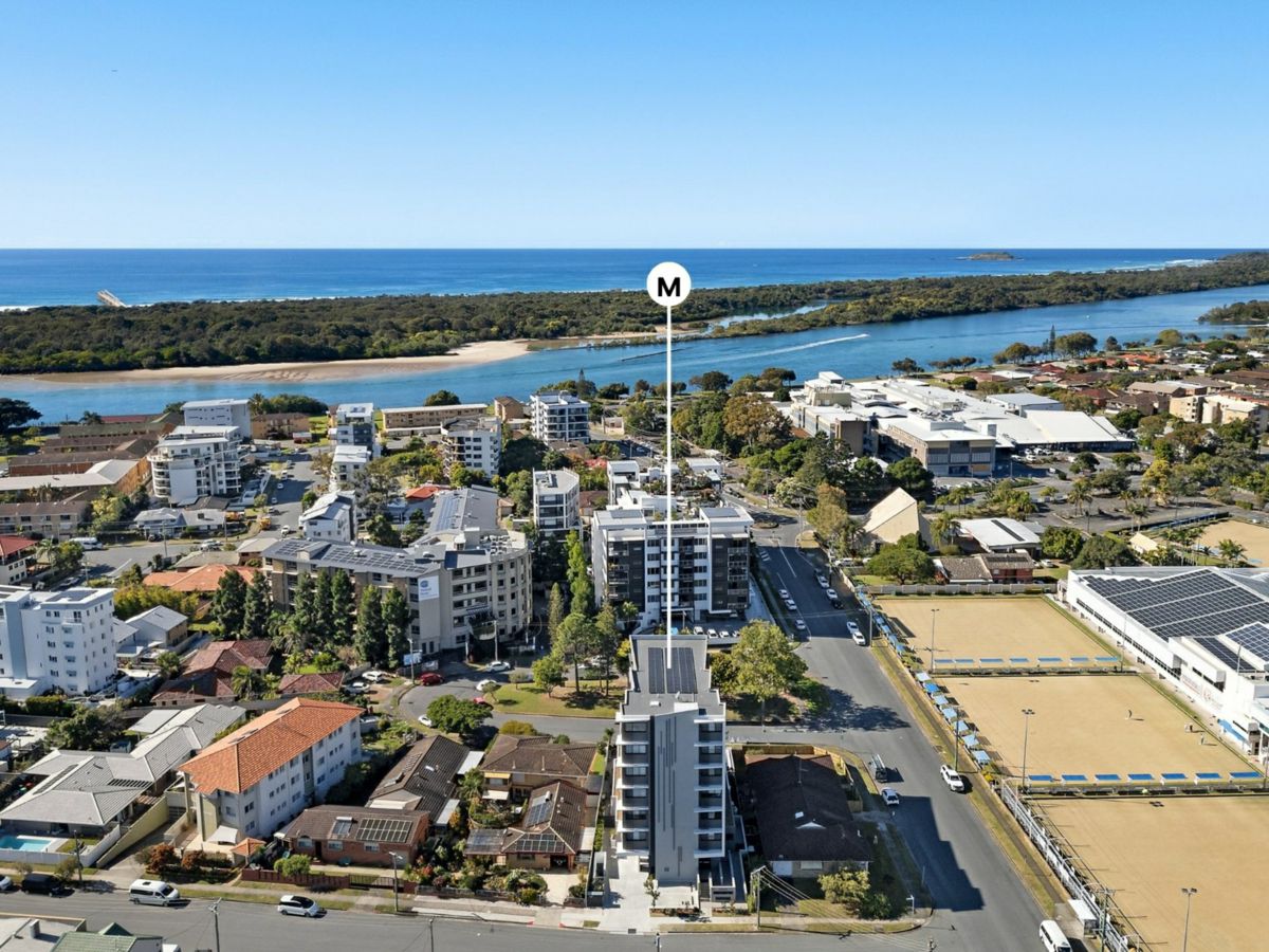 10/24 McGregor Crescent, Tweed Heads - image 1