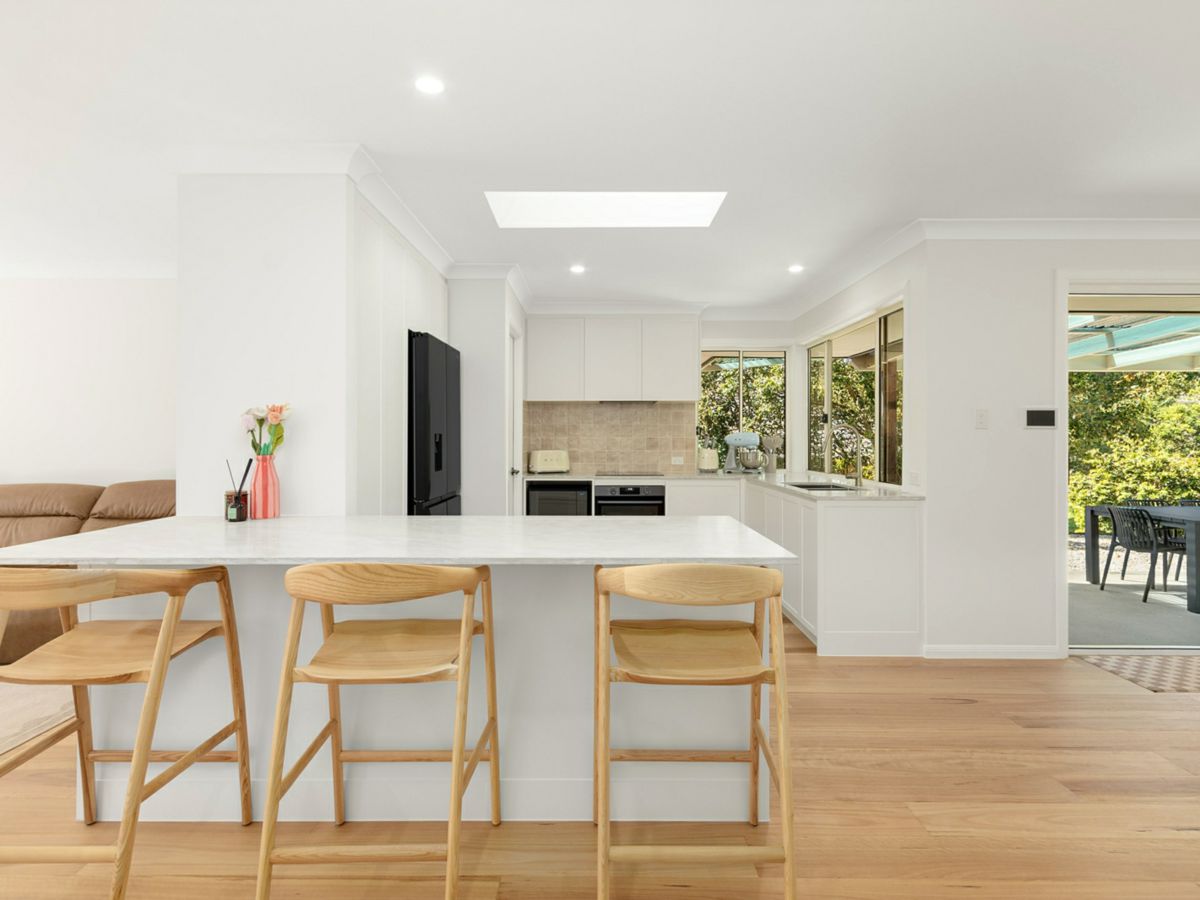 42 Kildare Drive, Banora Point - image 2