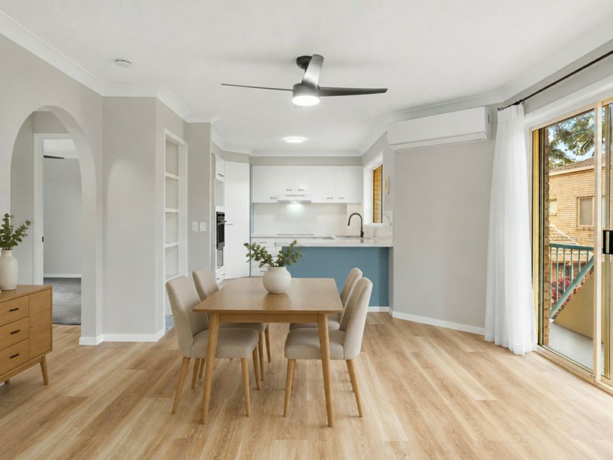 52/6 Gray Street, Tweed Heads West - image 2