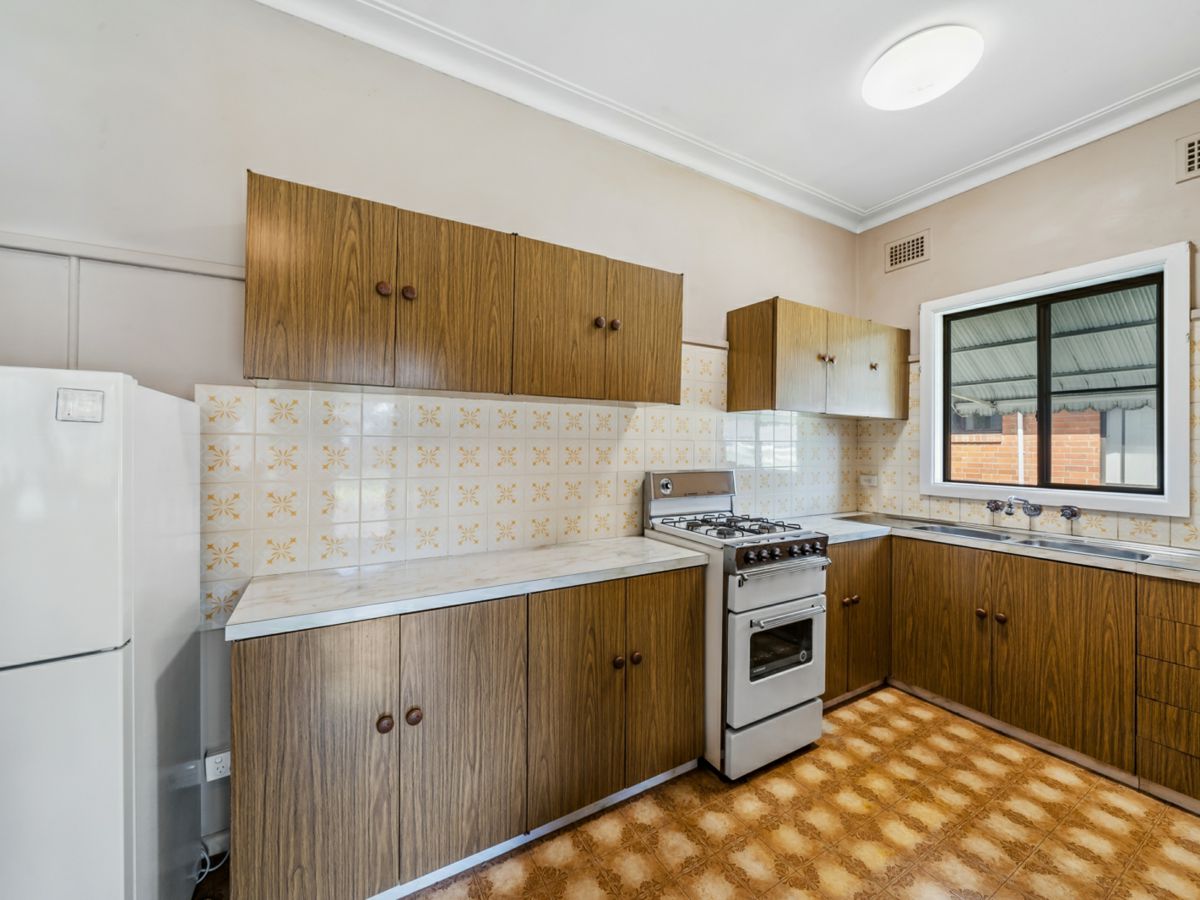 45 Douglas Road, Blacktown - image 3