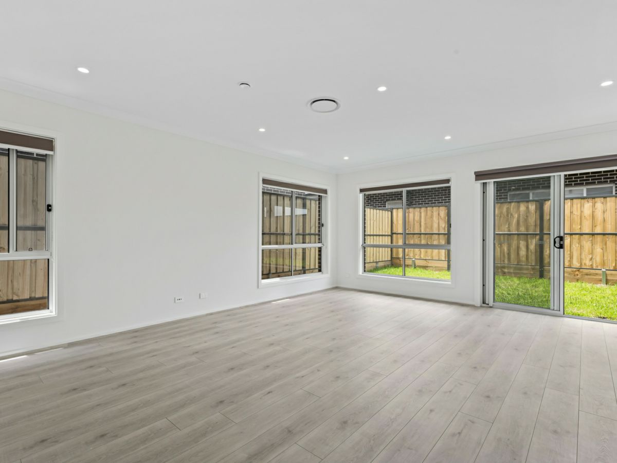 19 Putland Place, Vineyard - image 2
