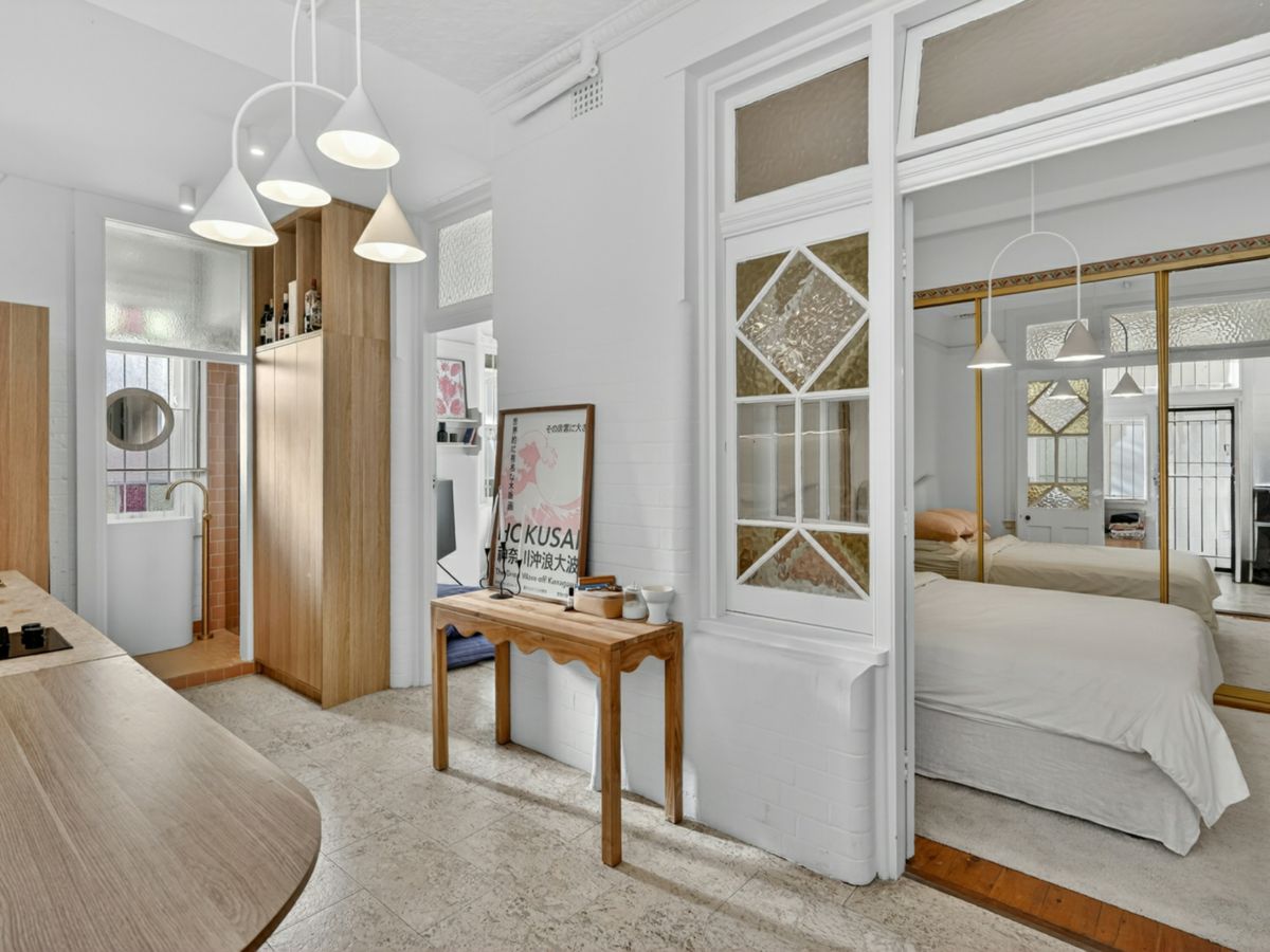 3/37 Ashburner Street, Manly - image 2