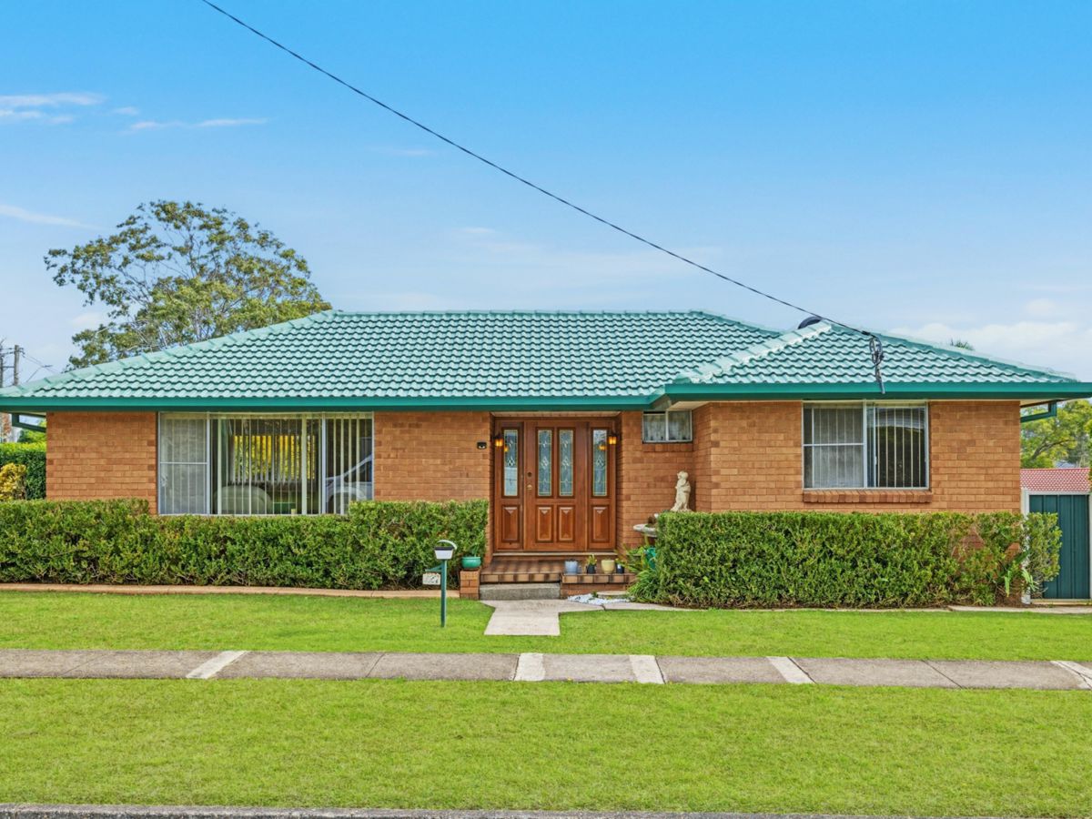 227 Cornelia Road, Seven Hills - image 1
