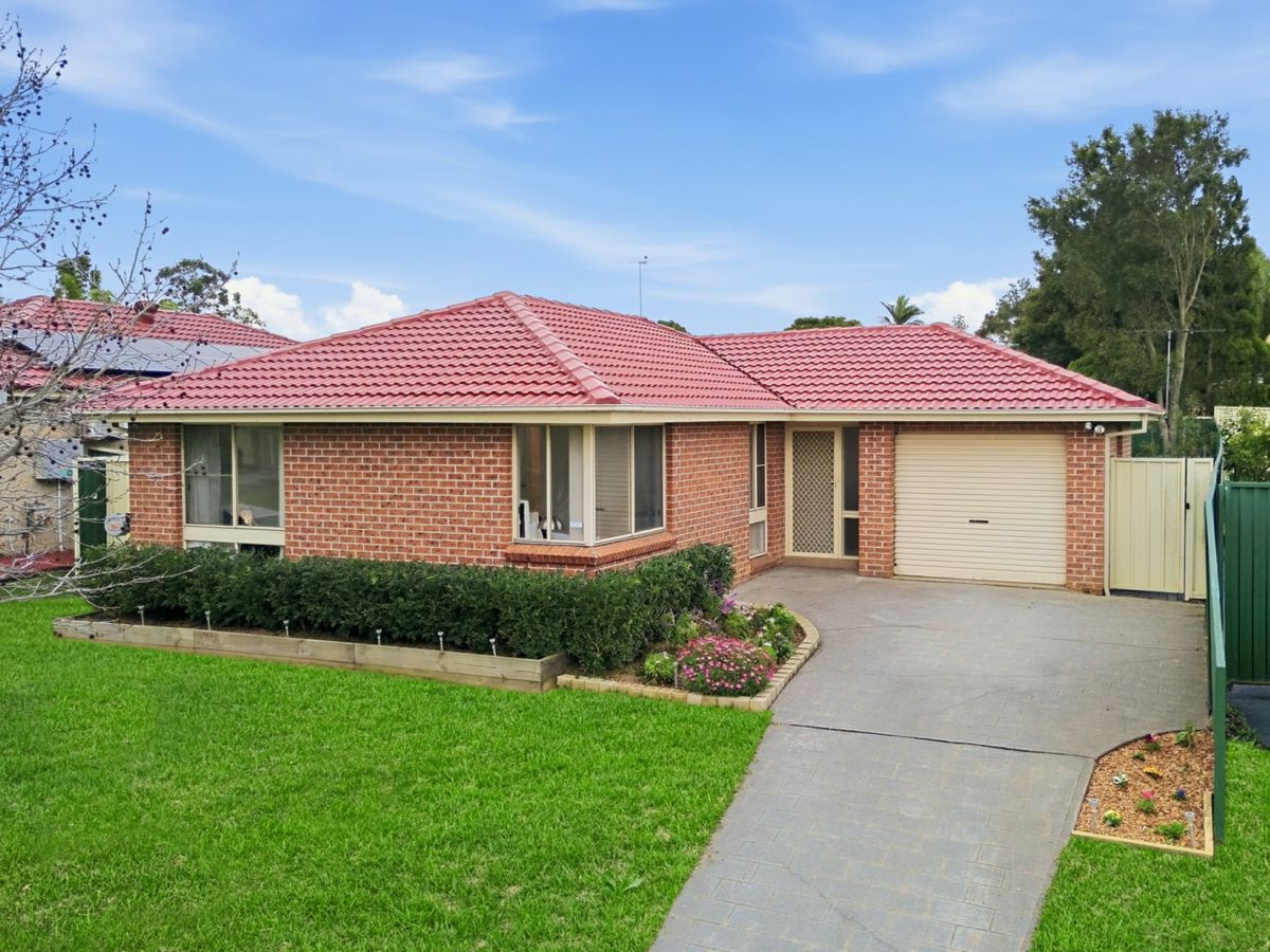 12 Armitage Drive, Glendenning - image 2