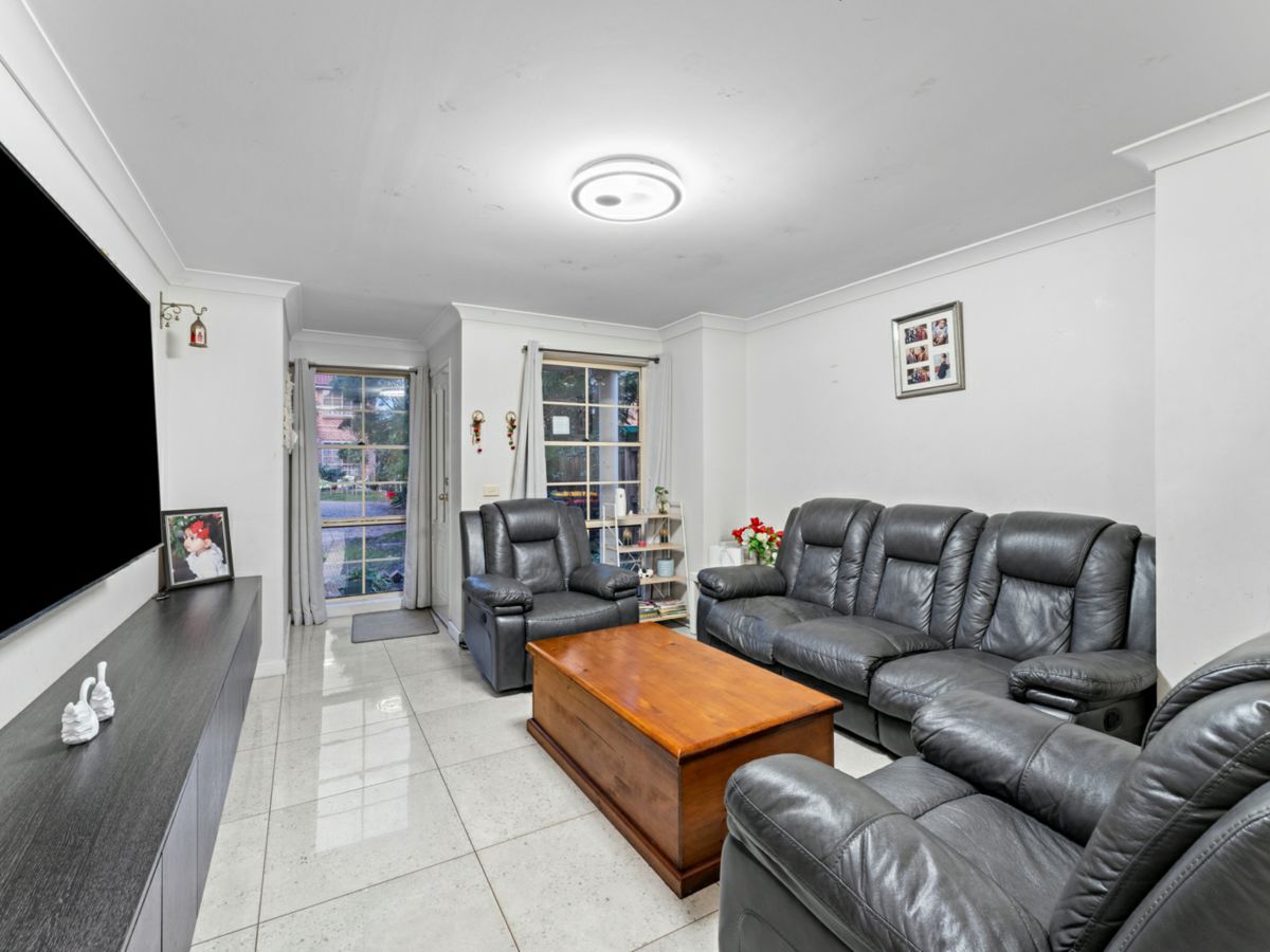 12C Douglas Road, Blacktown - image 3